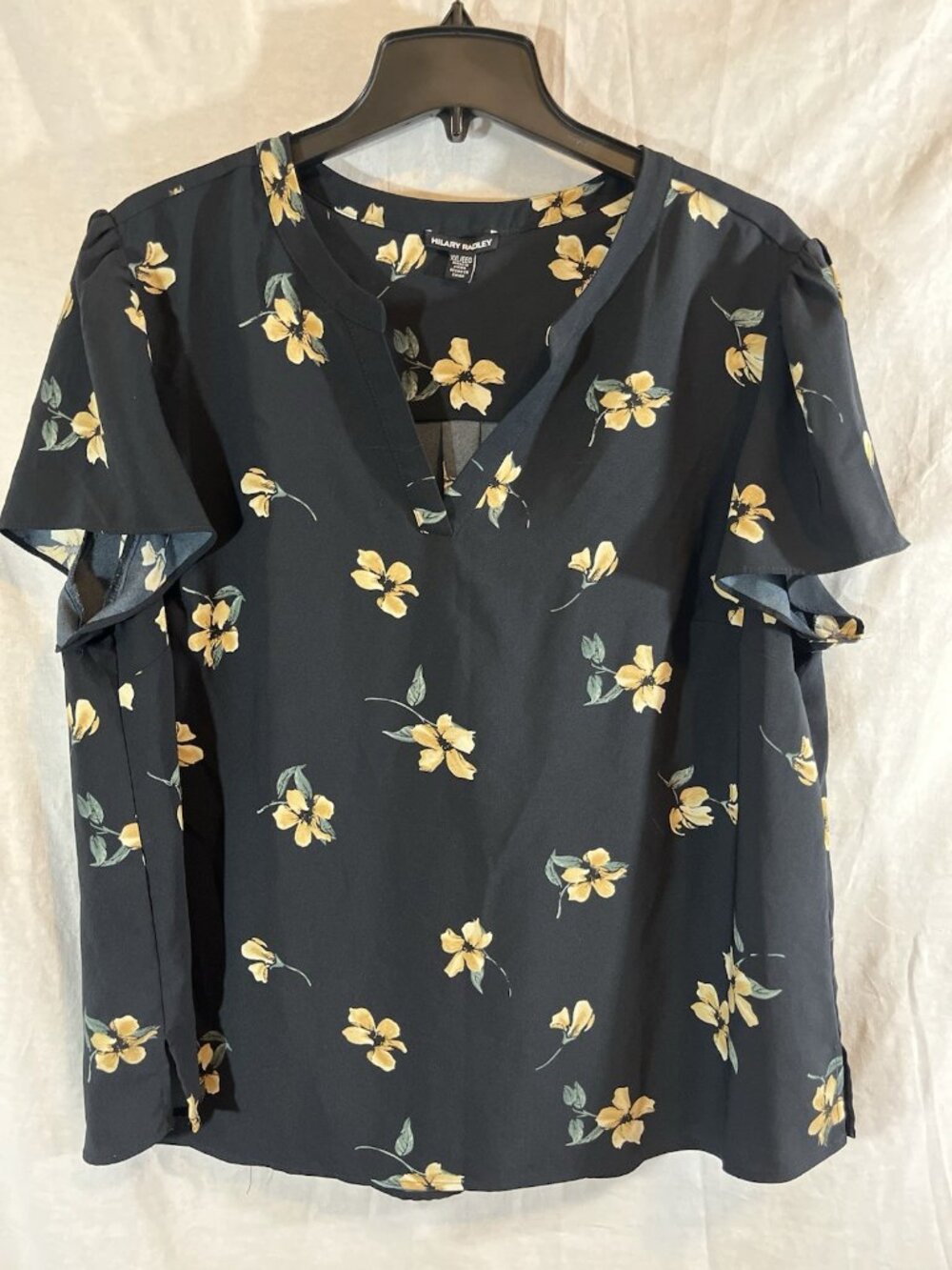 Hilary Radley Women’s XXL Navy Floral Short Sleeve Blouse